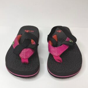 Sanuk Girl's Yoga Mat‎ Flip Flops Toddler Size 7-8 Pink and Black